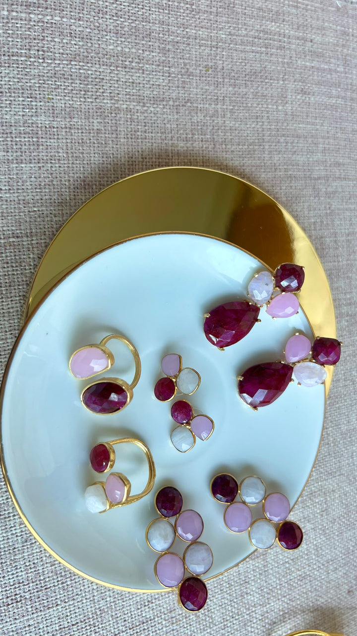 Boucles d'oreilles en grenat Inle, rose et pierre de lune