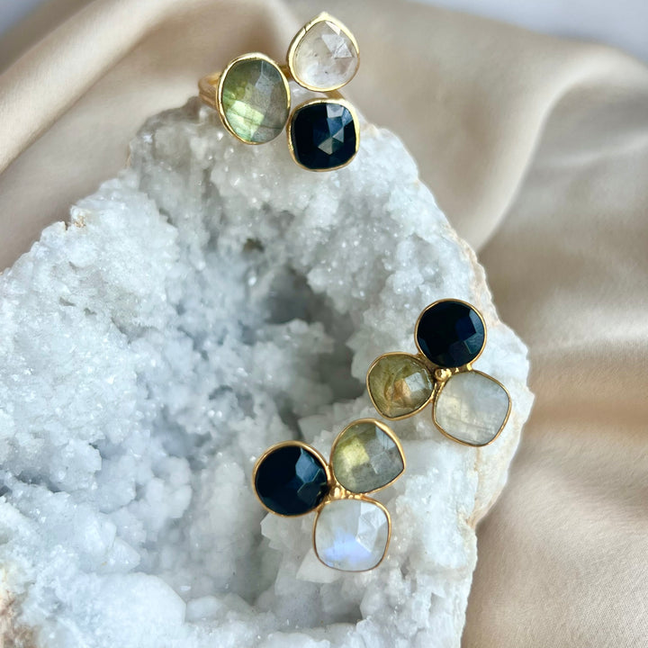 Boucles d'oreilles avec pierres de Zarautz Noires, Labradorite et Lune
