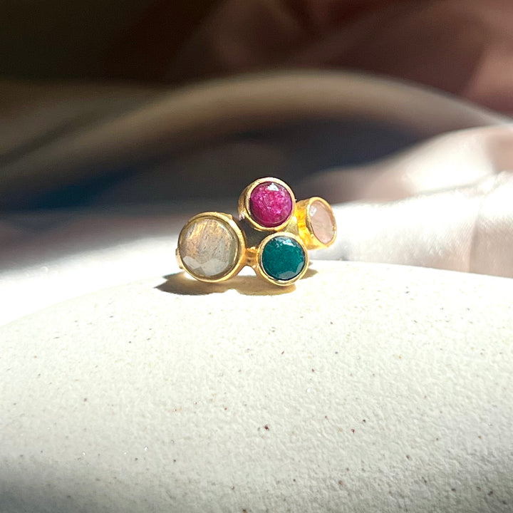 Anillo con piedras Livorno Labradorita, Rosa, Granate y Verde