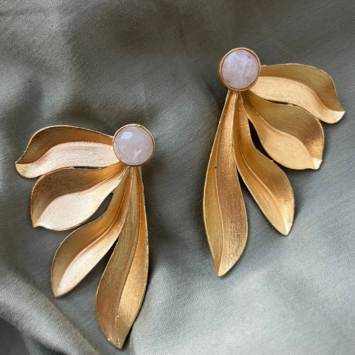 Boucles d'oreilles avec Hortensia Labradorite et Pierres de Lune