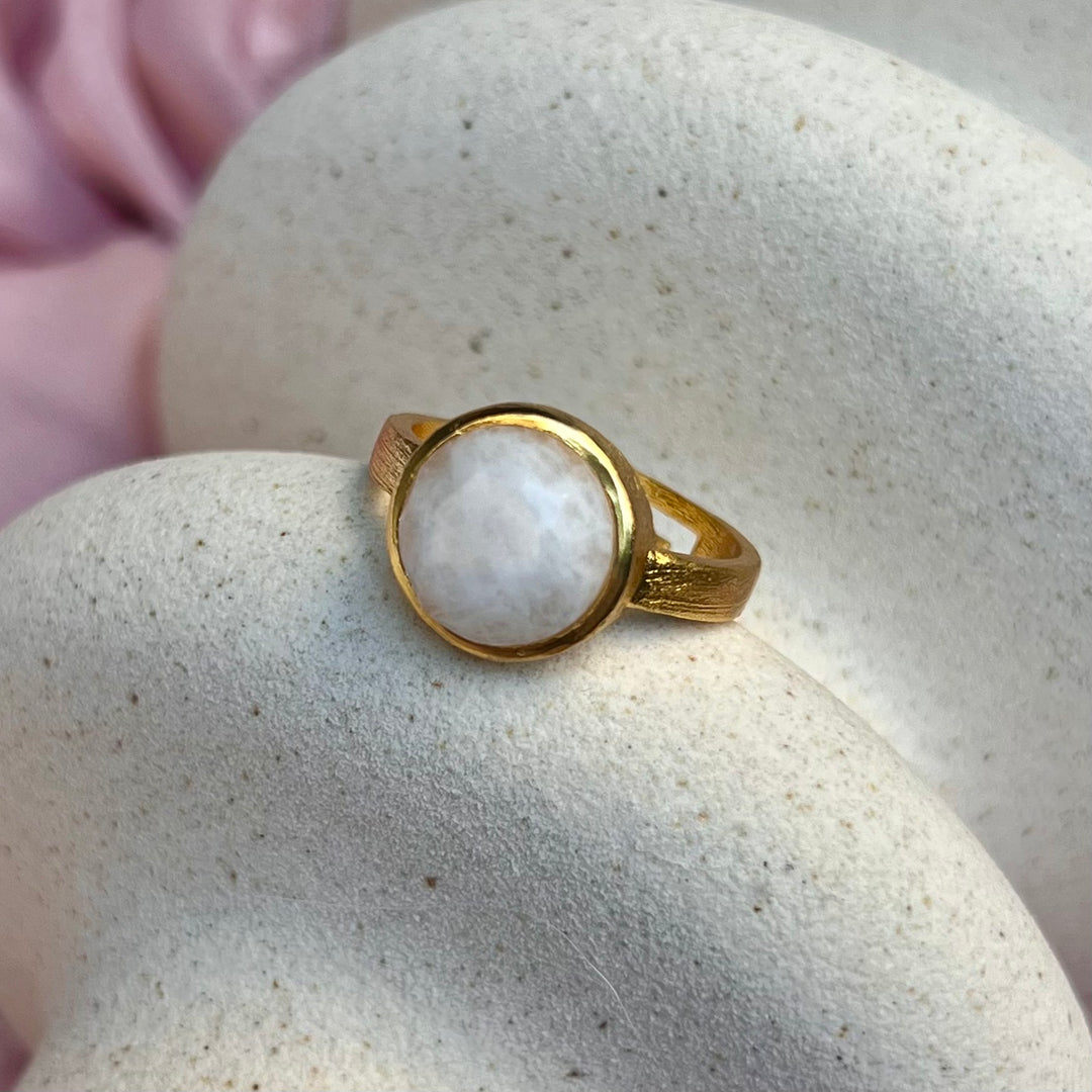Anillo con piedras Maia Piedra Luna