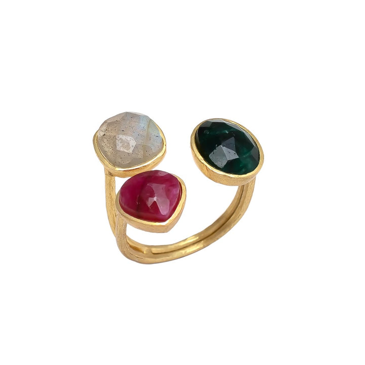 Ring with Alma Garnet, Green and Labradorite stones