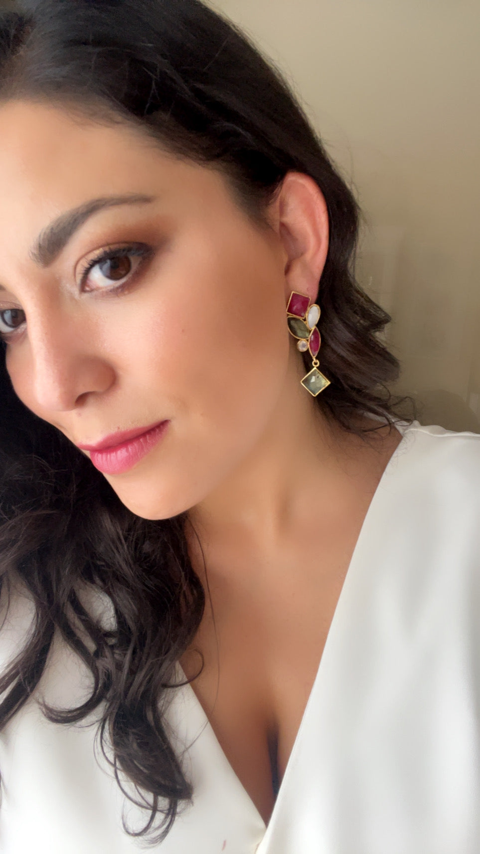 Boucles d'oreilles Ornella en labradorite, grenat et lune