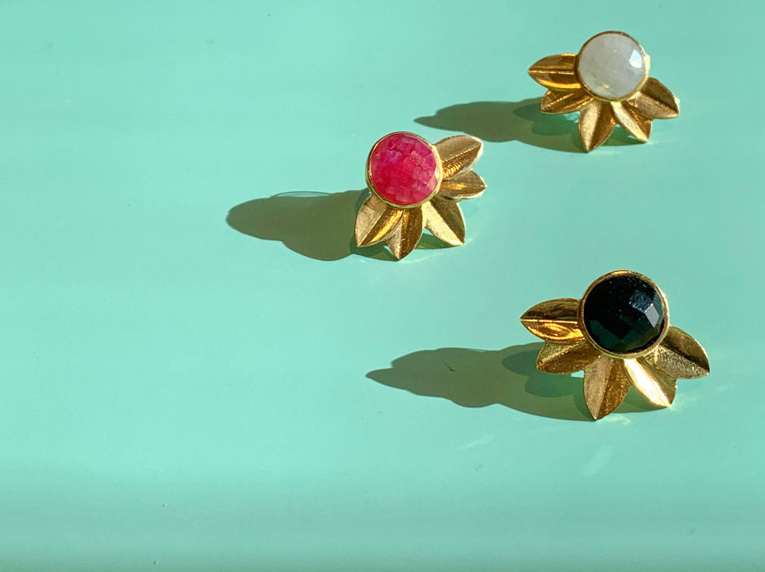 Pendientes con piedras Flor Circular Negro - Mestiza Joyas