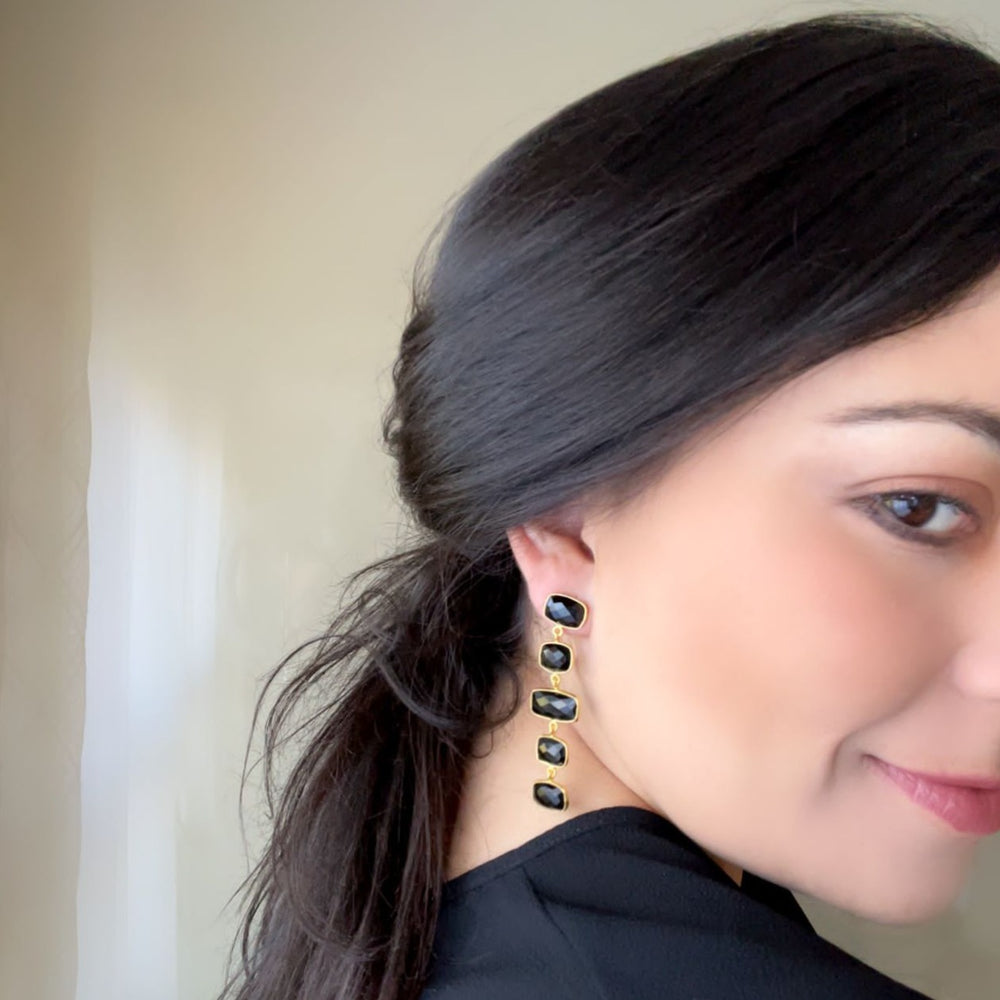 Pendientes con piedras Tui Negro - Mestiza Joyas