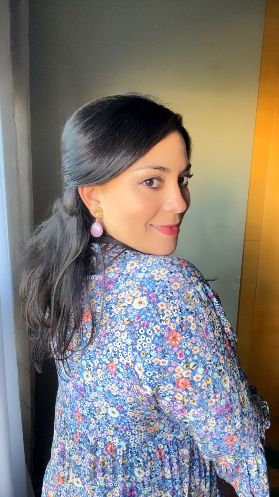 Pendientes con piedras Atenas Granate - Mestiza Joyas