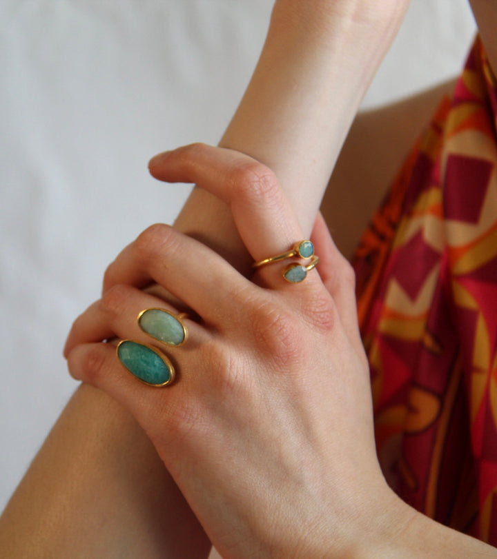 Ring with Green Vienna stones