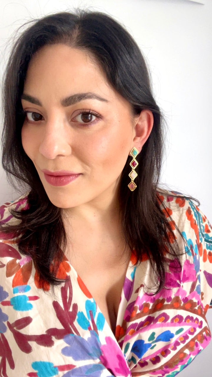 Boucles d'oreilles avec Hortensia Labradorite et Pierres de Lune