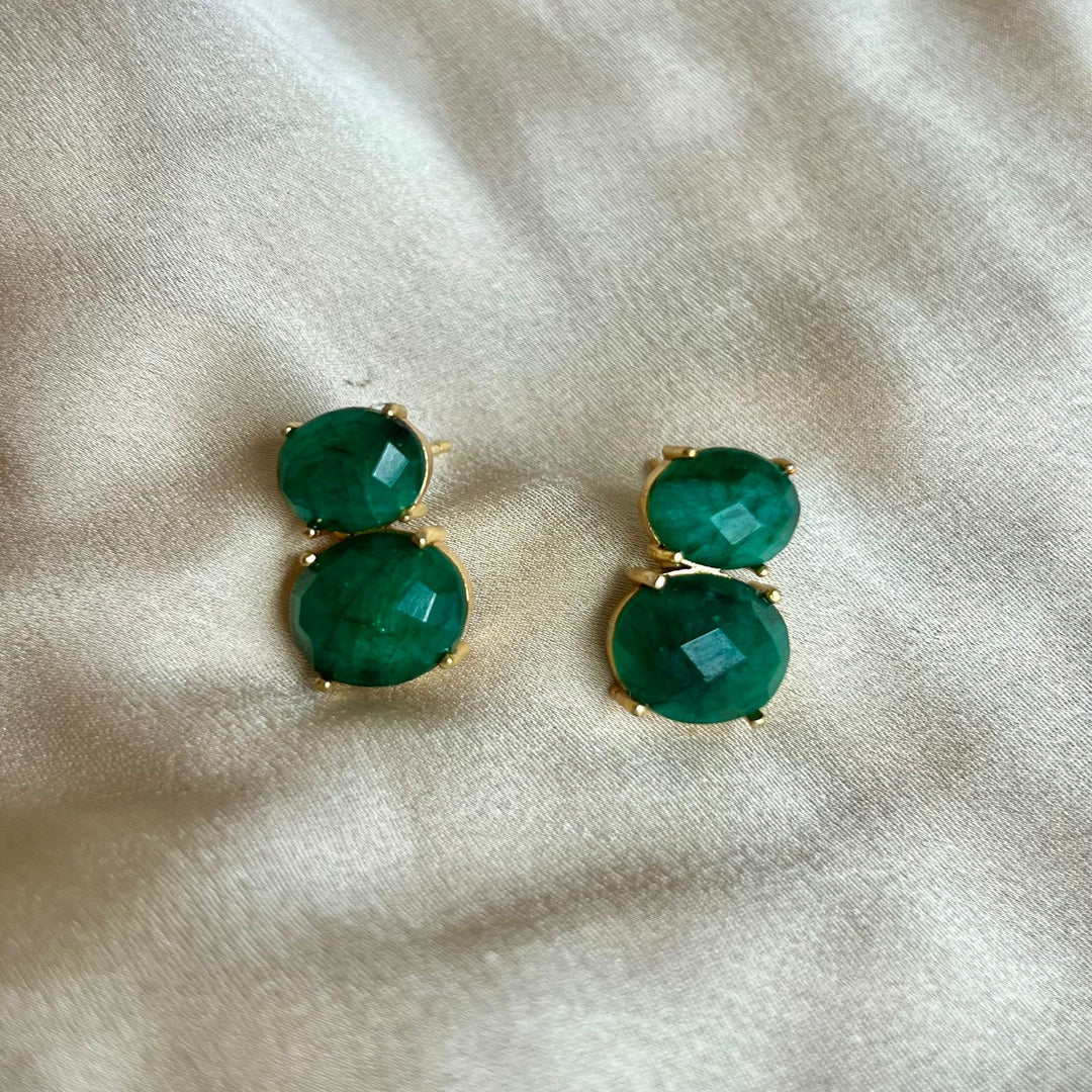 Earrings with Emerald Sailboat stones