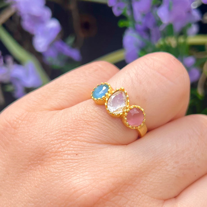 Anillo con piedras Miranda Azul, Rosa y Luna