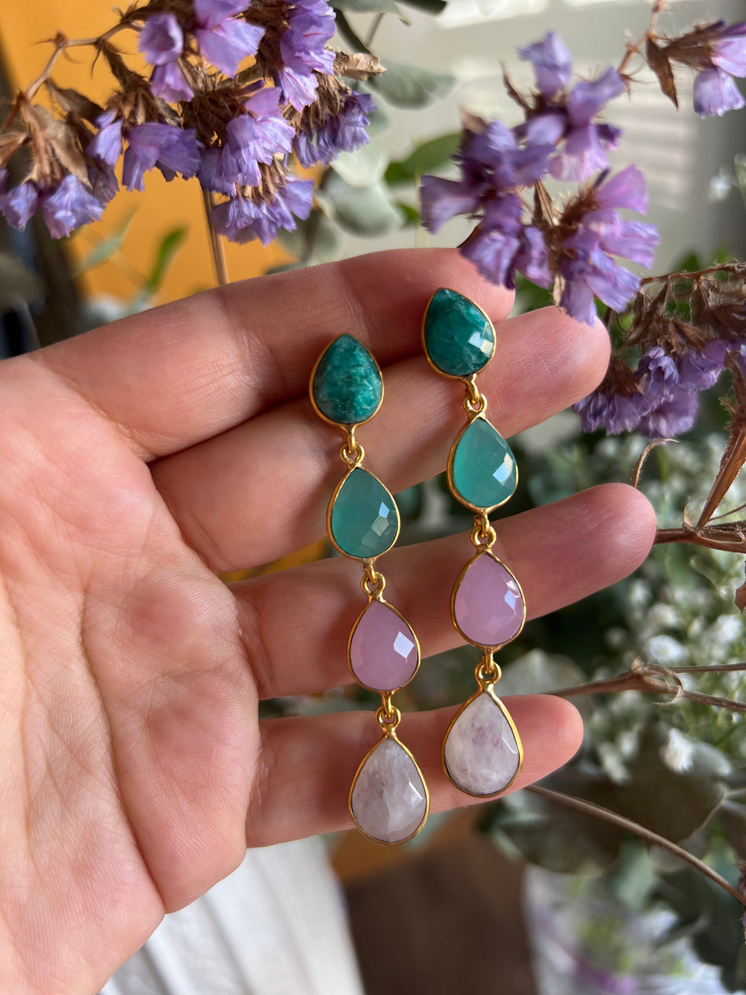 Earrings with Madame Verde, Aquamarine, Pink and Moon stones